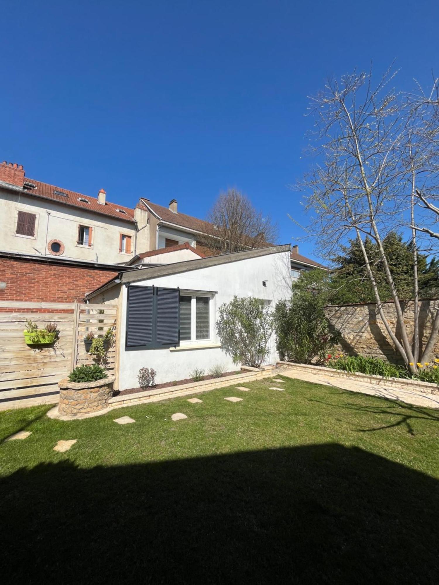 Maisonnette proche de la Cité de la gastronomie et du vin Dijon Exterior foto